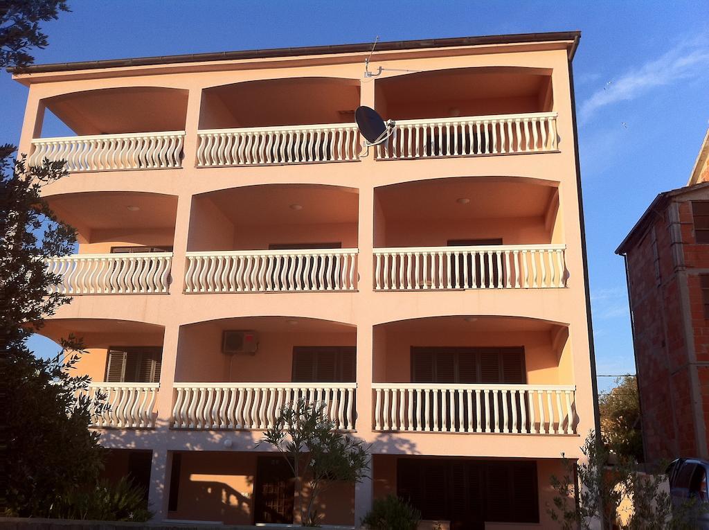 Apartments Bernarda 1 Nin Zewnętrze zdjęcie