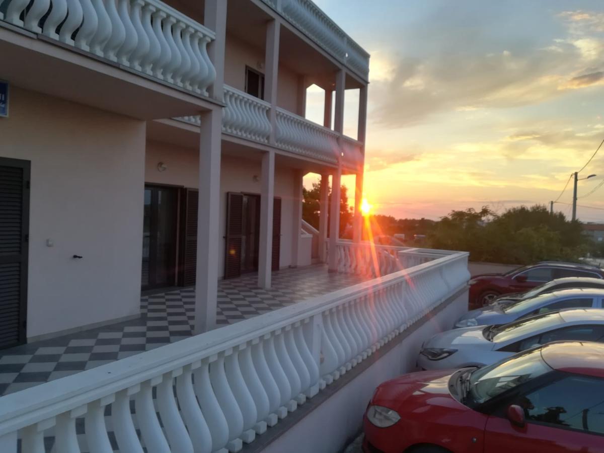 Apartments Bernarda 1 Nin Zewnętrze zdjęcie